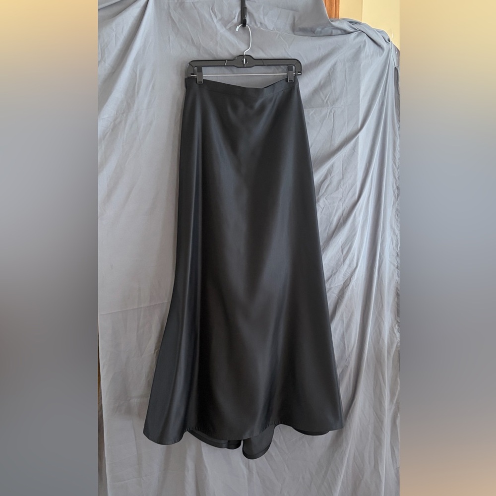 Tadashi Shoji Elegant Black Garment